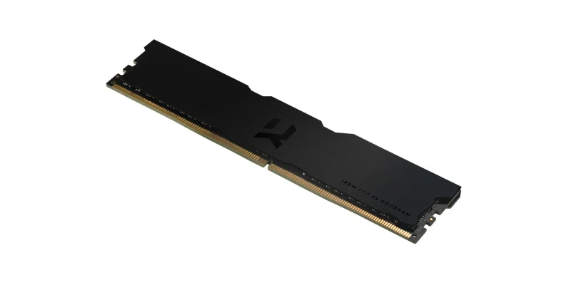 Оперативная память Goodram IRP-K3600D4V64L18/16G, 16ГБ, Черный 2
