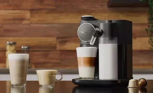Кофемашина Nespresso Gran Lattissima Black