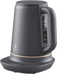 Чайник электрический Electrolux E7K1-6BP 3