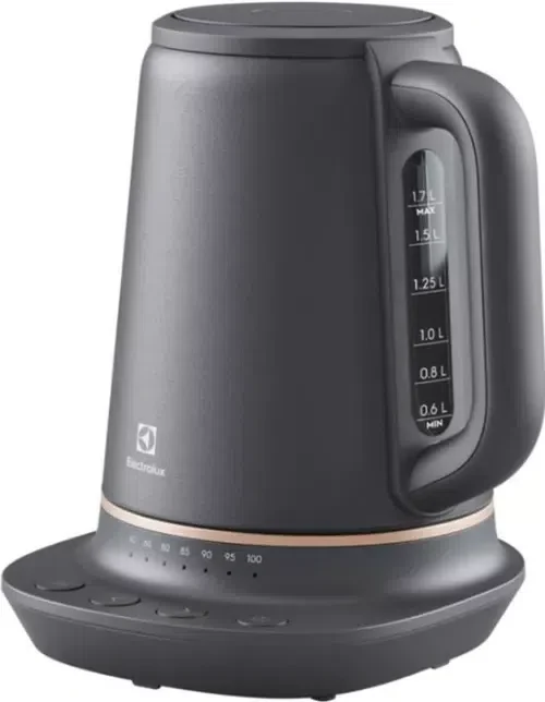 Чайник электрический Electrolux E7K1-6BP 3