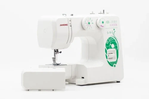 Швейная машина Janome S-19