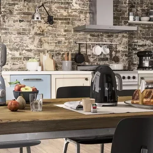 Электрочайник SMEG KLF03BLEU, Черный 5