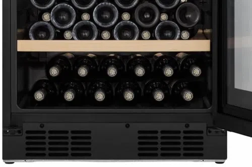Винный шкаф Hisense RW3N230GELF, Черный