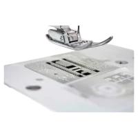 Mașină de cusut Janome EL-150, Alb 9