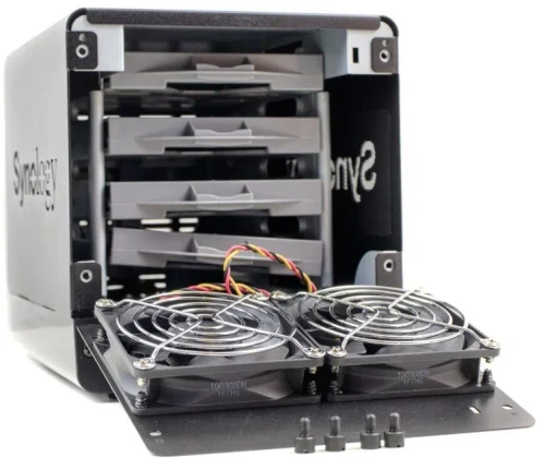 Сетевое хранилище (NAS) Synology DS420j