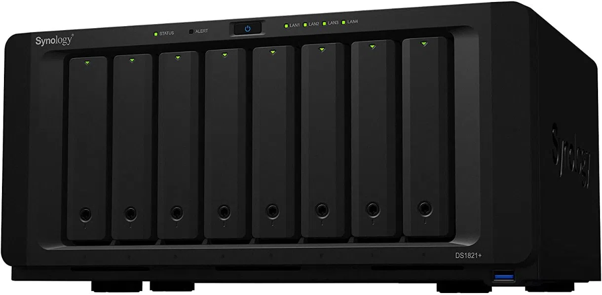 Сетевое хранилище (NAS) Synology DS1821+