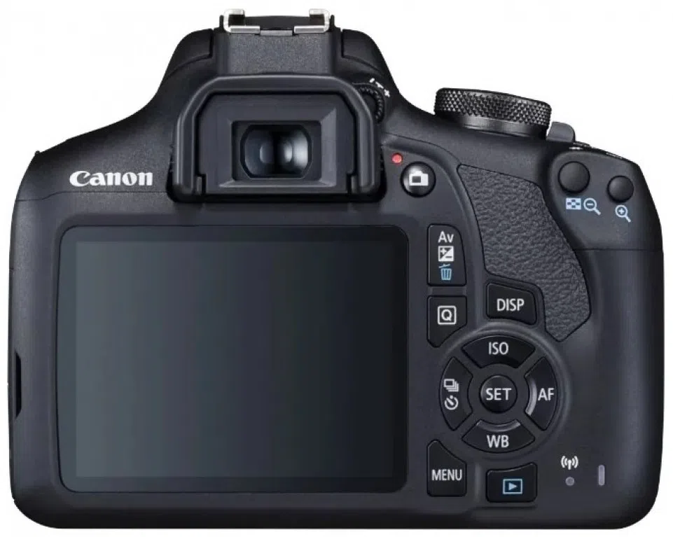 Aparat foto DSLR Canon EOS 2000D 18-55 DC III Black